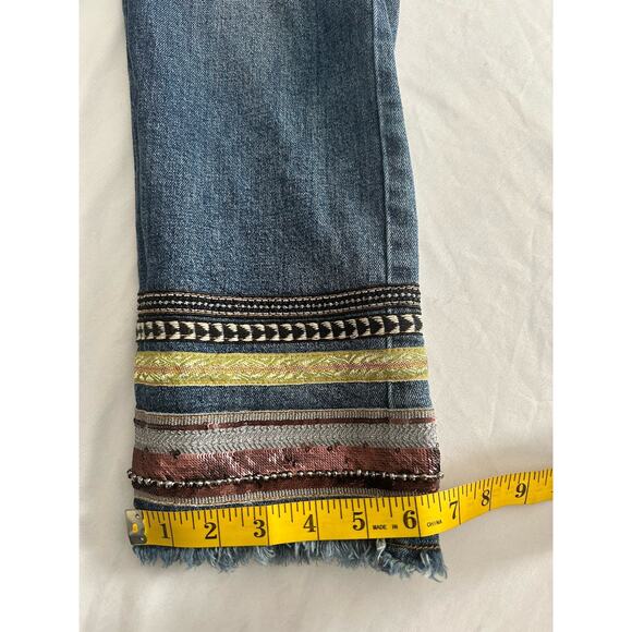 Pilcro Embroidered Sequin High Rise Slim Straight Crop Jeans Womens Size 31 Boho - Picture 12 of 12